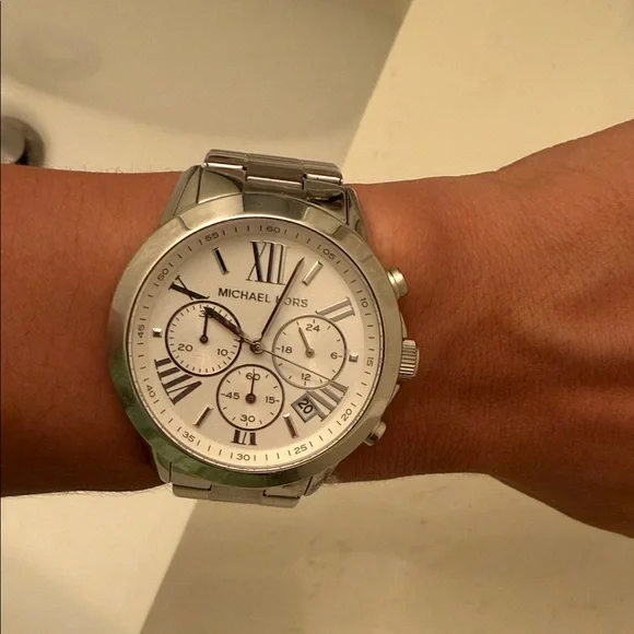 Michael Kors Silver Chronograph Watch - Picture 4 of 4